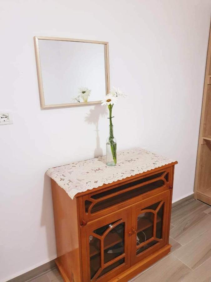 Alexa Apartman Himara